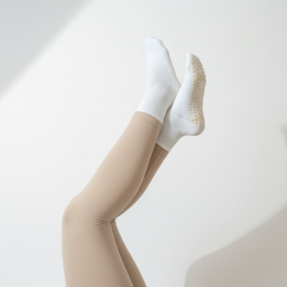 LUNEYA Grip-Socken